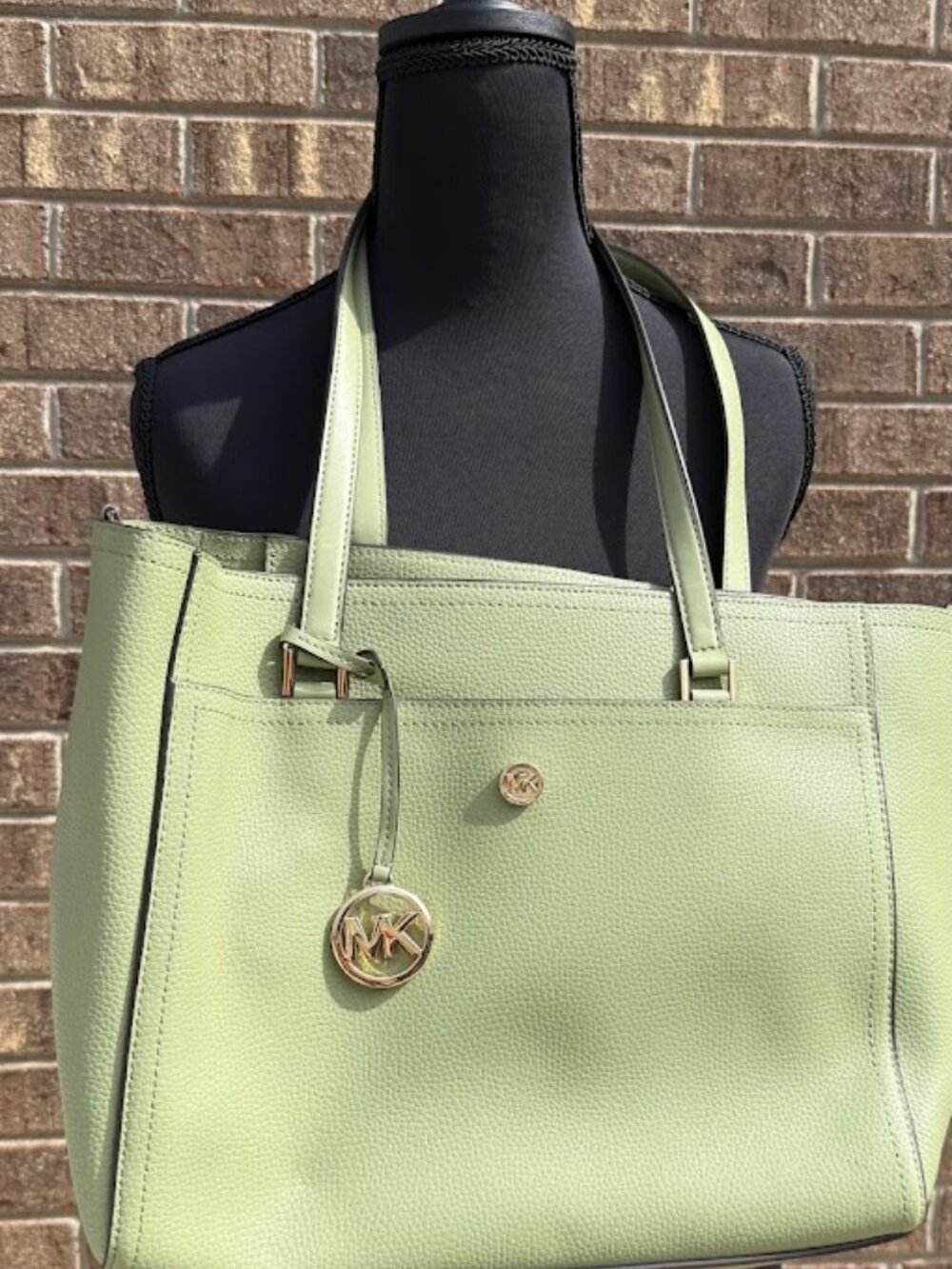 Michael Kors Maisie Large Totebag (Light Sage)